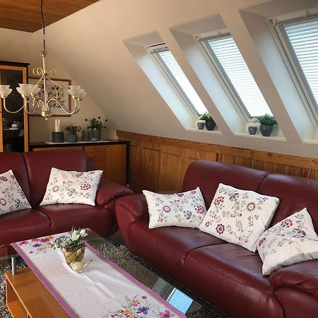 Wohlfuehlen In Gepflegter 70 Qm Oberwohnung Marienhafe Kültér fotó